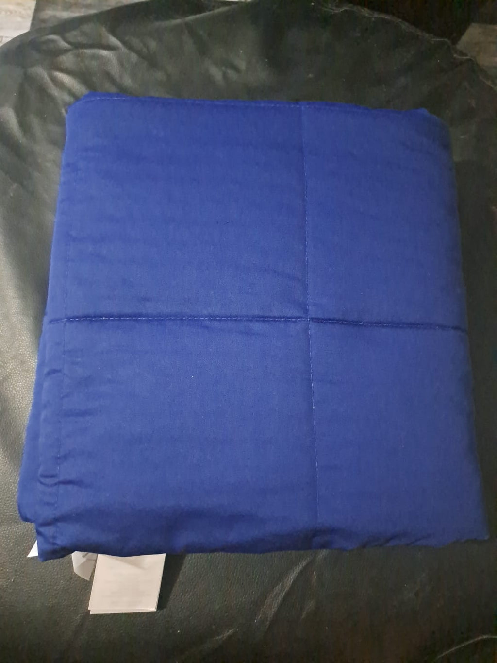 Gewichtsdecke mit Dino-Motiv