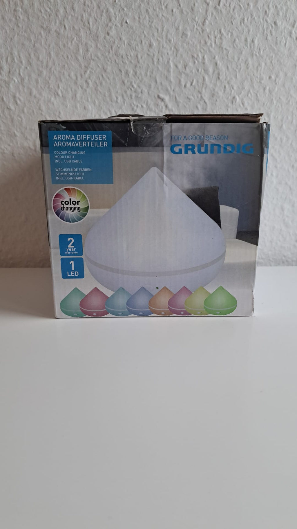 Grundig Aromaverteiler mit wechselnden Farben Stimmungslicht !!!Achtung USB-Kabel fehlt!!!